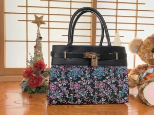 完成品のバッグ